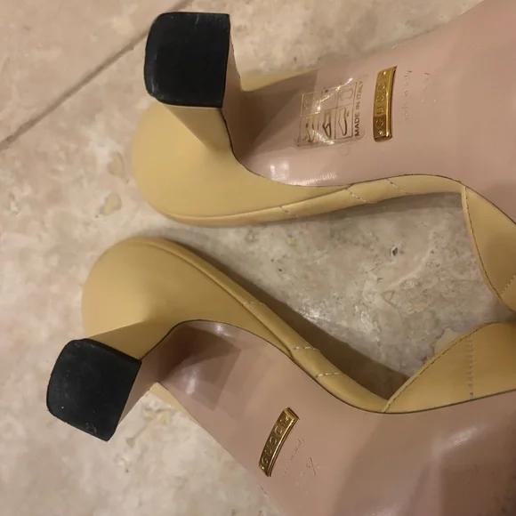 Gucci GG Marmont Matelasse Heels - Picture 8 of 8